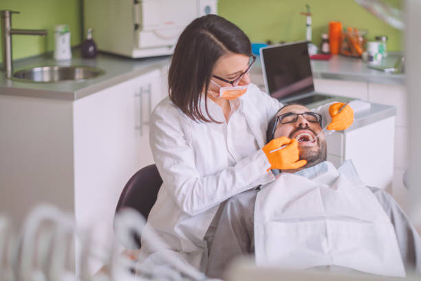 Professional Emergency Dental Service in NH